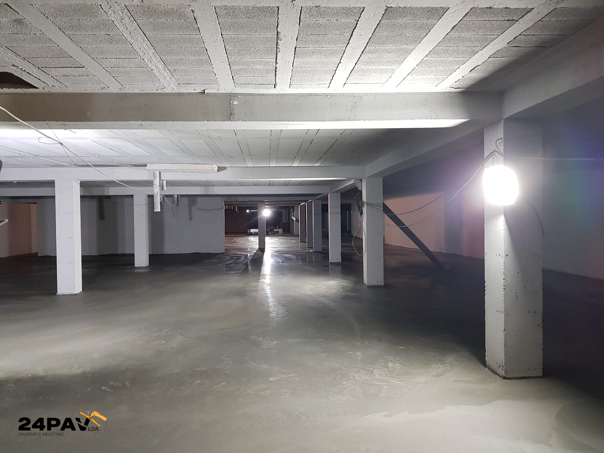 Imagem 1 da obra Garagem de apartamentos- Figueiro